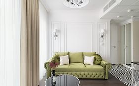 Bright Crystal Premium Apartment